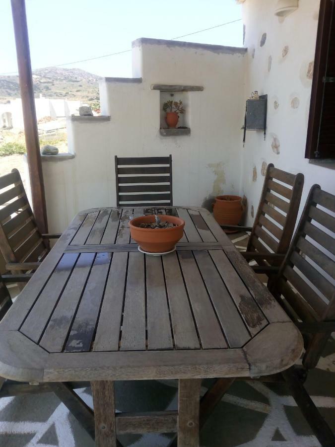 Traditional House Paros Sarakiniko  Exterior photo